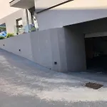 Beautiful View With Garage Space Apartmán *