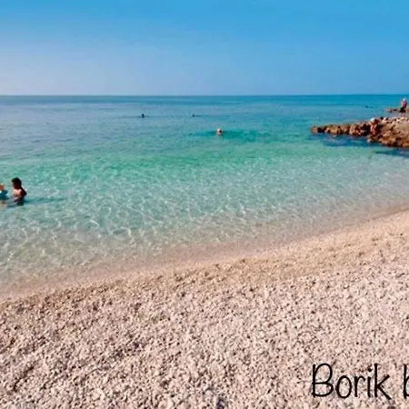 Appartement Beautiful View With Garage Space *