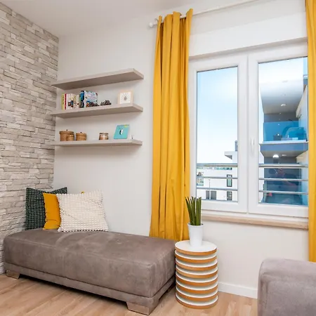 Beautiful View With Garage Space Mali Lošinj
