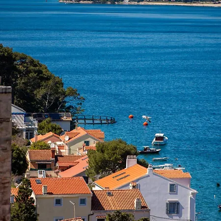 Beautiful View With Garage Space Apartament *