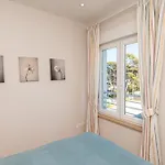 Beautiful View With Garage Space Mali Lošinj