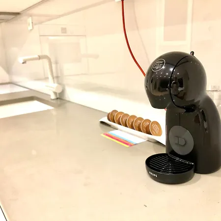 Beautiful View With Garage Space